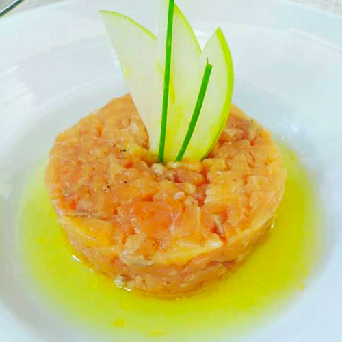 Tartare di Salmone e Centrifuga